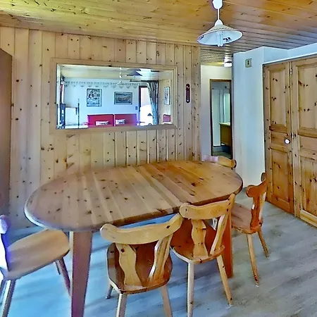 Casa-le Chargalon N° 11 ラ・プラーニュ